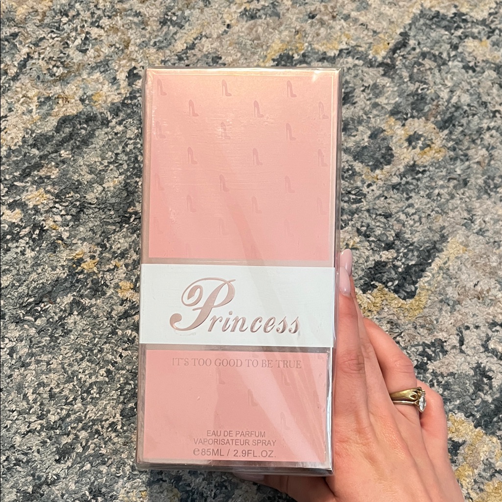 Princess Eau De Parfum Spray